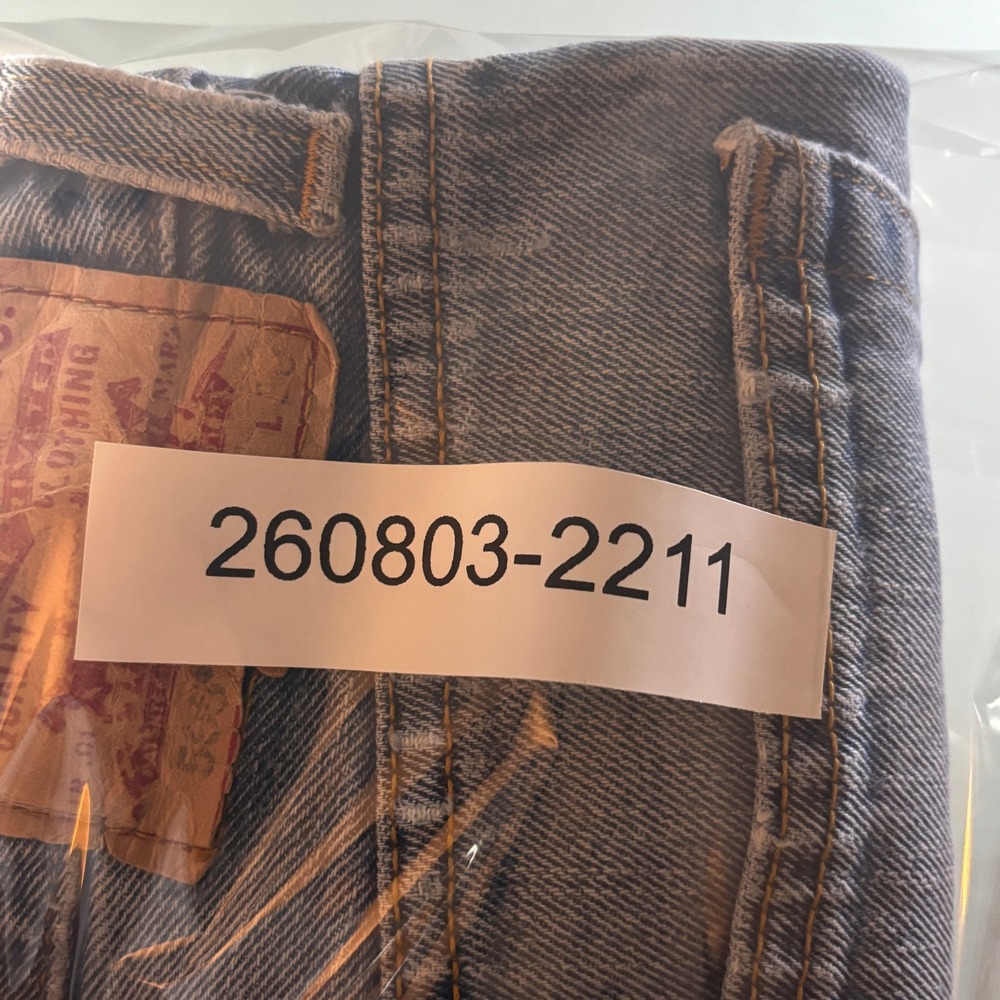 Vintage Levis 505 Cut Off Shorts Mens 34 High Waisted Cheeky Cutoff Daisy Dukes - Picture 9 of 9